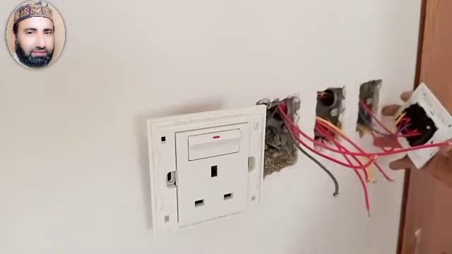 Electric work, switches and socket fitting, 13Amp socket and wall electrical work, switches fitting смотреть онлайн