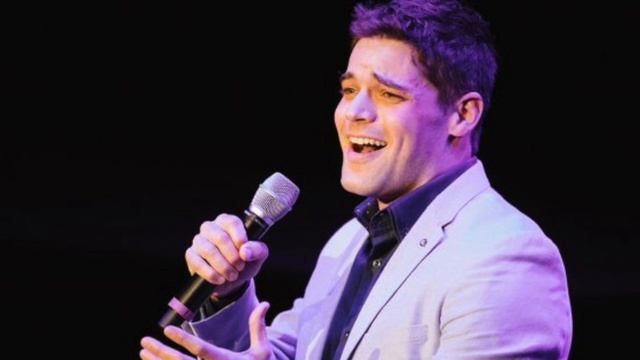 Jeremy Jordan "Out There" from The Hunchback Of Notre Dame (5.15.17) смотреть онлайн