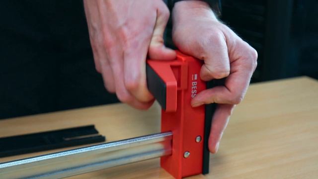 Bessey KRE-SET-A zestaw 4 ścisków stolarskich смотреть онлайн