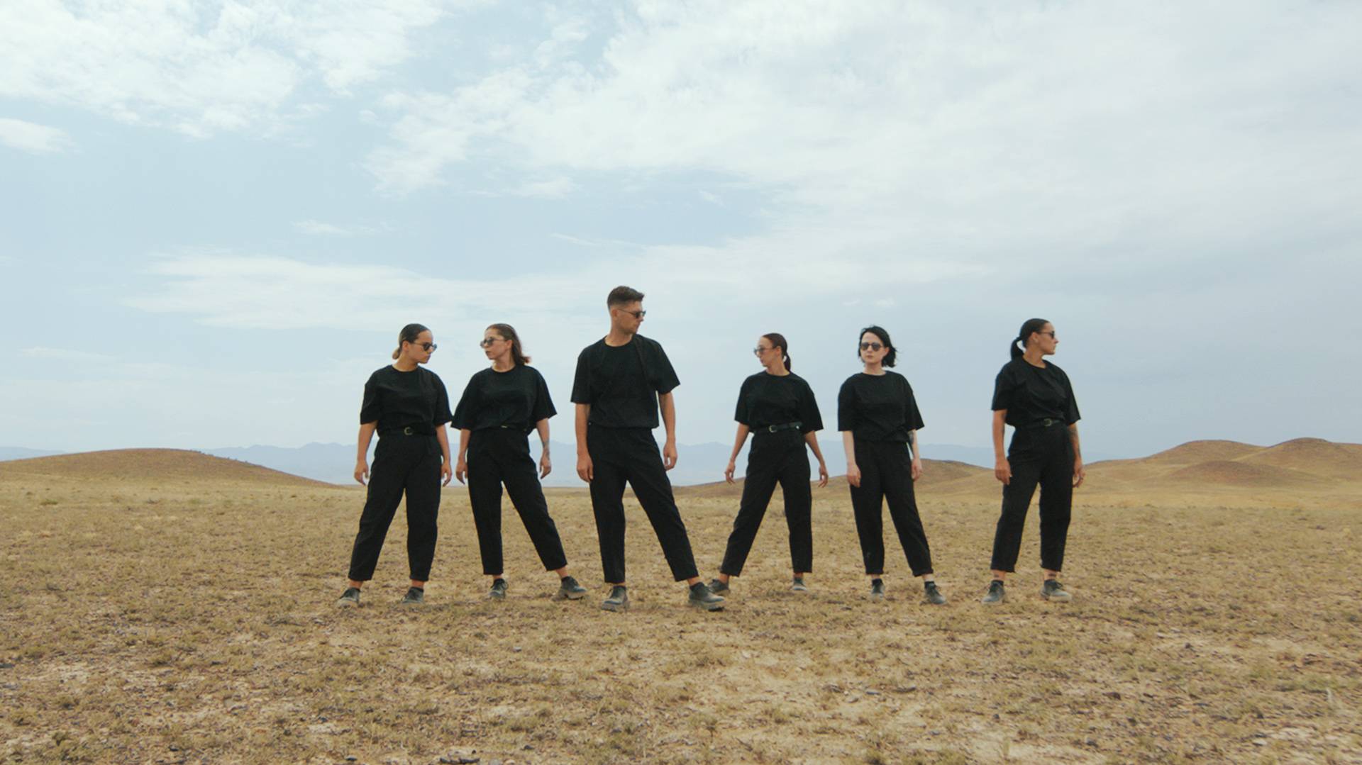 DS Crew - Tesla Boy - Hate смотреть онлайн