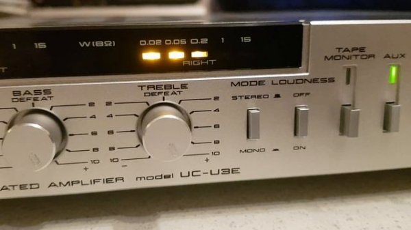 AKAI-UC-U3E
