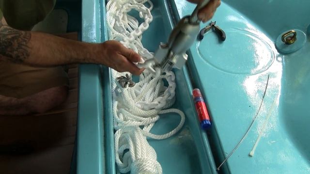 How to Rig a Folding Grapnel Anchor for a Kayak Skiff or Canoe and other small Watercraft смотреть онлайн