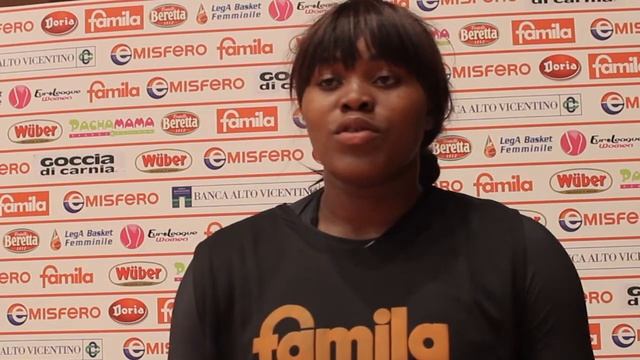 Isabelle Yacoubou Famila Schio смотреть онлайн