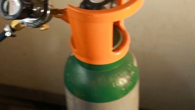 Metinām alumīniju ar pusautomātu TORROS MIG200 SUPER 2003 смотреть онлайн