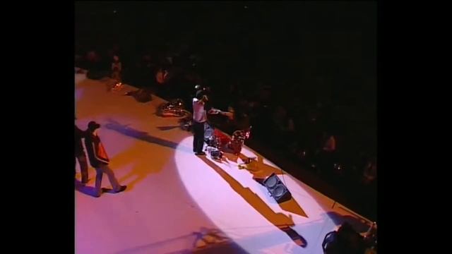 Shoxrux Ft. Shahzoda – Qayt (Concert Version) 2006