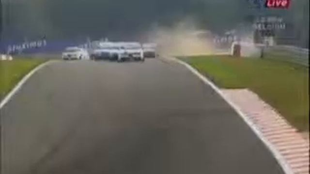 Alfa147Cup Spa ManyCarsGoOff OneHitsTyreBarrier смотреть онлайн