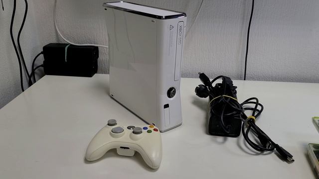 Xbox 360 белый для авито