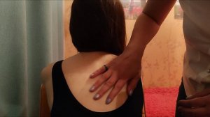 АСМР Расслабляющий массаж спины. Близкий шепот