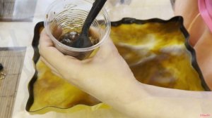КАРАМЕЛЬНЫЙ ПОДНОС ИЗ ЭПОКСИДНОЙ СМОЛЫ/EKomArt