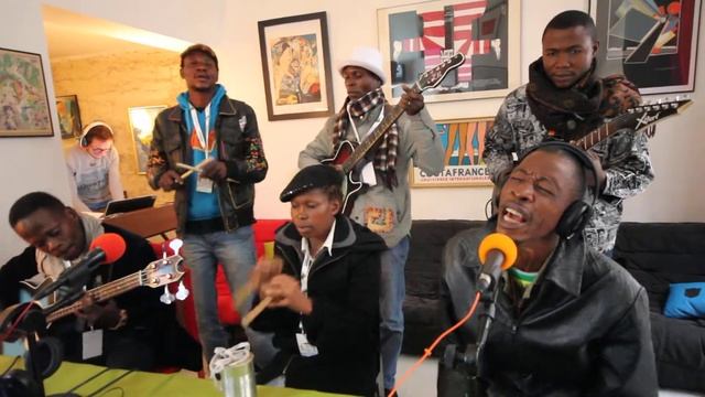 Jupiter & Okwess International - Djwende Talelaka / Live on radio Marais in Paris смотреть онлайн
