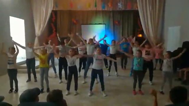 Гимназия Быхов (Чайка) смотреть онлайн