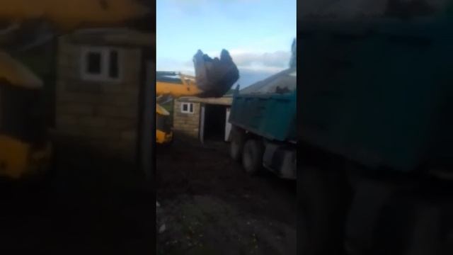Wamaxi meyseri kendi. Operator Huseyn. JCB 3cx смотреть онлайн