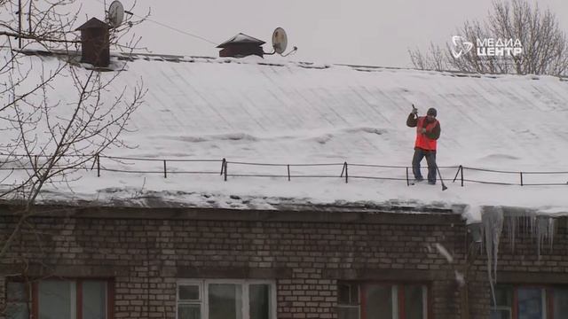 Более 60 череповецких домов носят опасные "украшения" смотреть онлайн