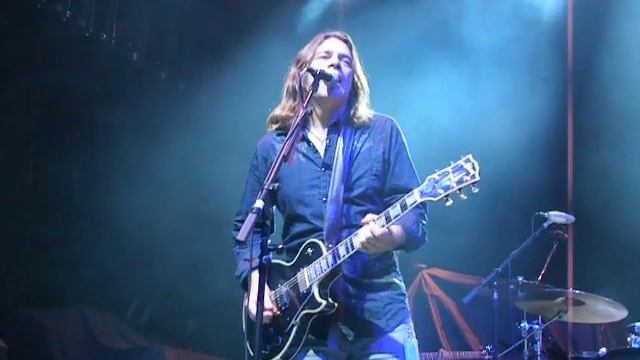 Rock Star Guitar God Alan Doyle Shines Right Through, Great Big Sea, Ships & Dip V смотреть онлайн