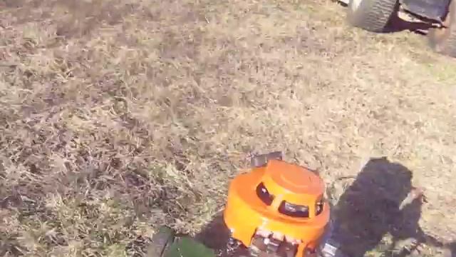 No Mufflers on 2 Cylinder Stacker Mower! смотреть онлайн