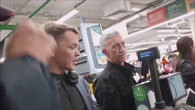 Перекрёсток грабит Часть 2. Грабитель Гоев Юрий, ЗамДирМаг, полиция......