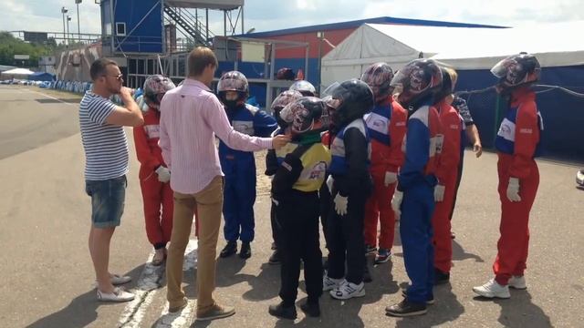 Дом доверия на картодроме Маяк 22 июня 2015 смотреть онлайн