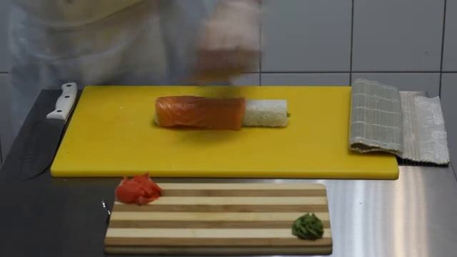 Суши бар Manhattan - Филадельфия с луком смотреть онлайн