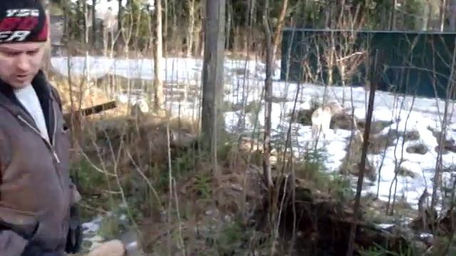 Сравнительный тест топора и кукри смотреть онлайн