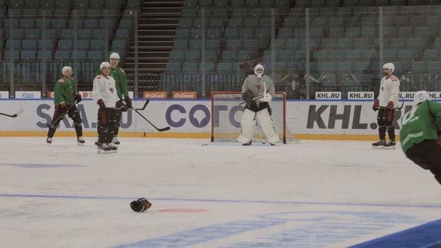 НАДО ВЫЙТИ И ПОКАЗЫВАТЬ СВОЙ ХОККЕЙ | Арсений Грицюк перед матчем против СКА | КХЛ смотреть онлайн