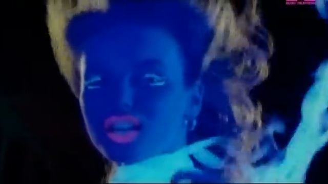 Tiga & Zyntherius Sunglasses At Night(+lyrics) смотреть онлайн