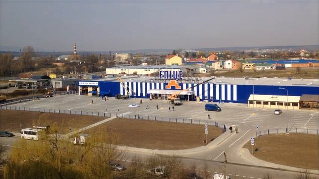 Фініш будівництва. Монтаж вивіски "Епіцентр" Дрогобич смотреть онлайн