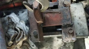 станок для снятия и установки КПП ЗИЛ.