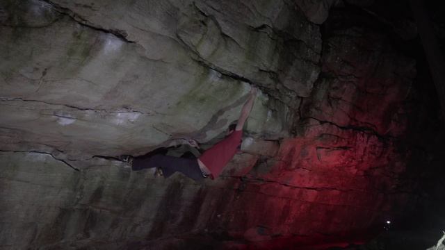 Double Clutch - V9 - Lilly Boulders смотреть онлайн