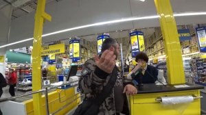 БОРЗЫЙ СБ шник и ЗАШКВАР МЕТРО / НАГЛУХО ПОПУТАВШАЯ ОХРАНА