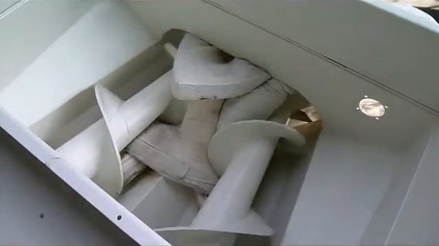 Компактор H&G с двумя шнеками (2 х 15 кВт) для ТБО 2 смотреть онлайн