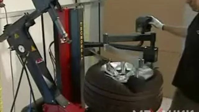 Стенд шиномонтажный MB engineering TC 528 IT смотреть онлайн