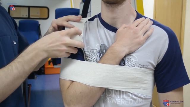 Повязка Вельпо при травме плечевого сустава, переломе ключицы смотреть онлайн