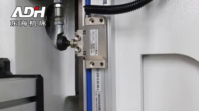 WAD - 100T×4000 CNC Press Brake Machine China with Delem DA53T Controller смотреть онлайн