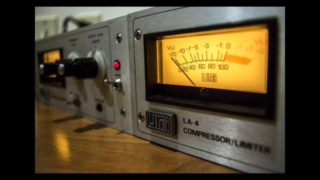 Vintage 1987 Urei LA4 Stereo Compressor Mastering Demo - By CVRSE -SOLD!