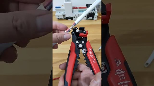 Pinza Pela Cables Automática 8 Pulgadas Adir 1547 Uso Rudo смотреть онлайн