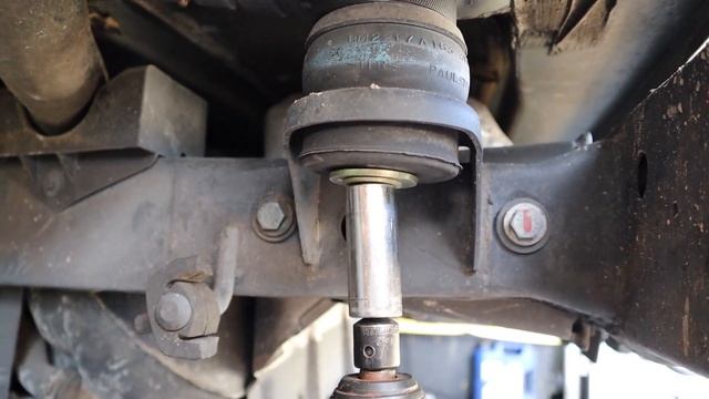 How To Lift Your W163 ML55 ML500 ML430 ML320 ML270 For Cheap