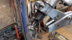 Гладильный молоток. Станок  для кузовного ремонта. Кингисепп. Кузовной ремонт.