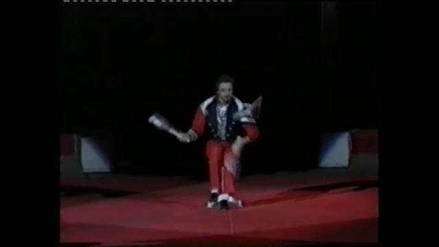 Жонглер Николай Тугов 1996. Juggler Nikolai Tugov 1996. смотреть онлайн