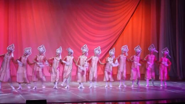 Ирина Дорохина :: ДК МАЗ :: Ансамбль "Весялушка" смотреть онлайн