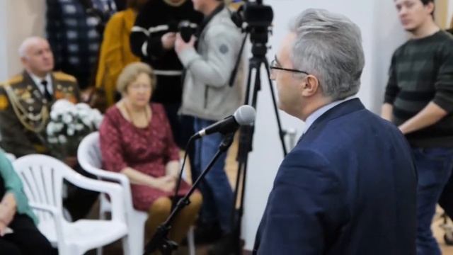 Открытие экспозиции к 160-летию РОУНБ им. Горького смотреть онлайн