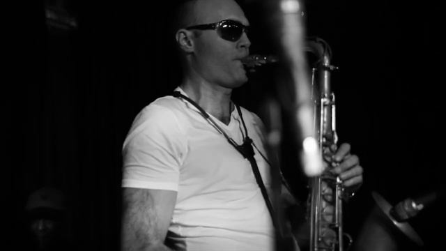 Donald Edwards, Boris Kozlov, Anastasiya Lyutova, Ivan Farmakovsky, Sergey Golovnya - Jazz Club Ess смотреть онлайн