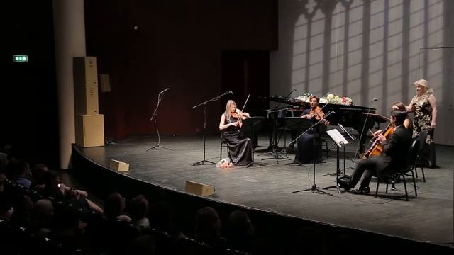 ММДМ 02/10/2016 Vincenzo Di Chiara La Spagnola, Laura Lalazarjanz Лаура Лалазарянц смотреть онлайн
