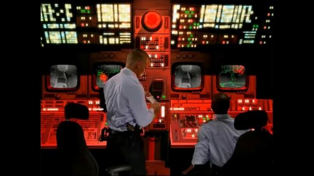 Command & Conquer: Red Alert 2: Intro Cinematic / Cutscene / FMV (Live-Action) смотреть онлайн