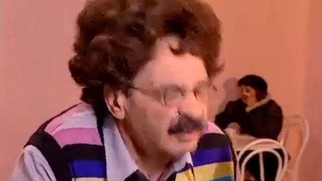 В Городке В театральном буфете Из вып 73 смотреть онлайн