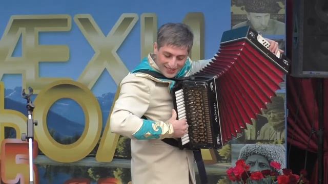 ОТКРЫТИЕ ДОМА-МУЗЕЯ НИКОЛАЯ САЛАМОВА смотреть онлайн
