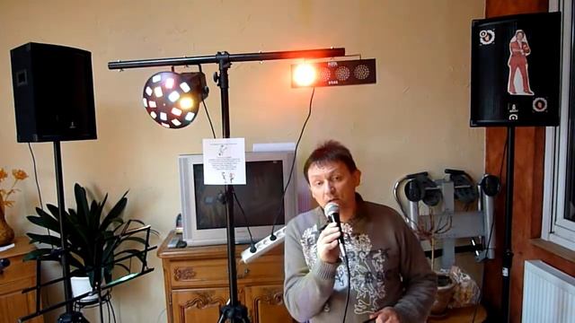 clauclo le lorrain chante gérard lenorman gentil dauphin triste.MTS смотреть онлайн