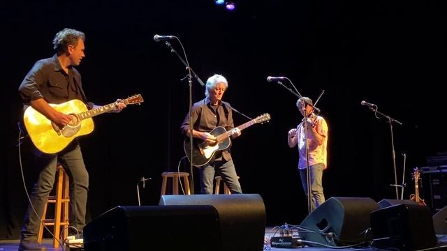 Rodney Crowell She's Crazy for Leavin' смотреть онлайн