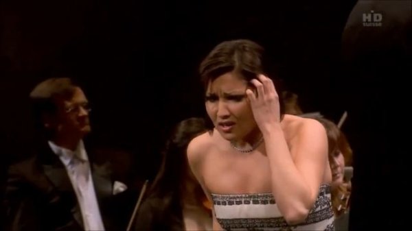 Anna Netrebko - Sempre Libera (La Traviata, Verdi)