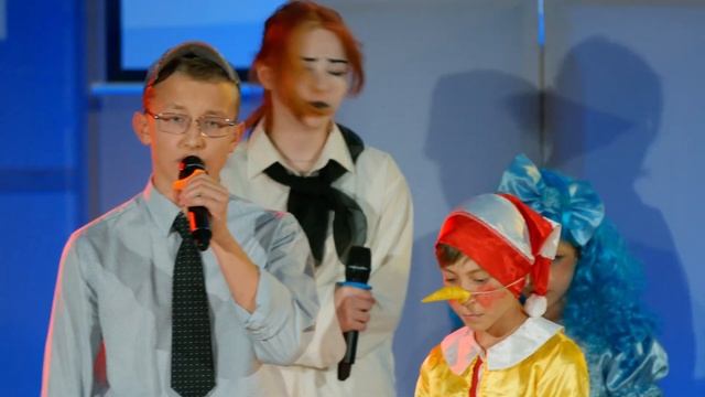 Да здравствует наш Карабас дорогой... смотреть онлайн