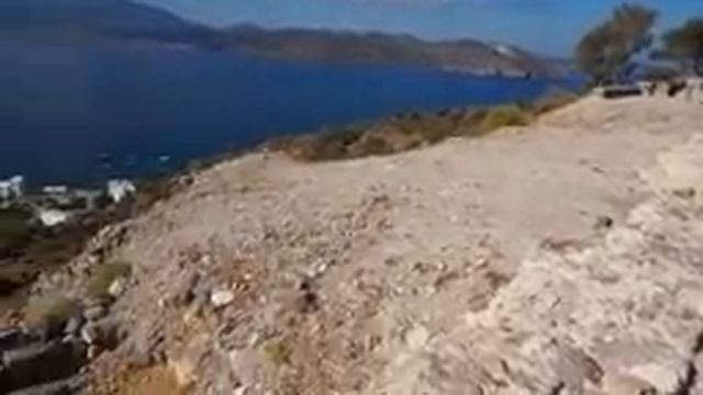Island of Milos travel vlog: Exploring ancient Greek Theater смотреть онлайн